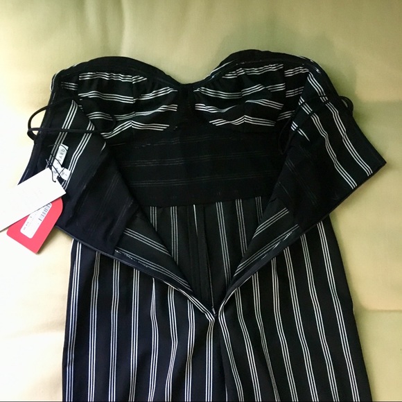 SOLD Veronica Beard Cypress Striped Jumpsuit 2 NWT - Picture 6 of 8
